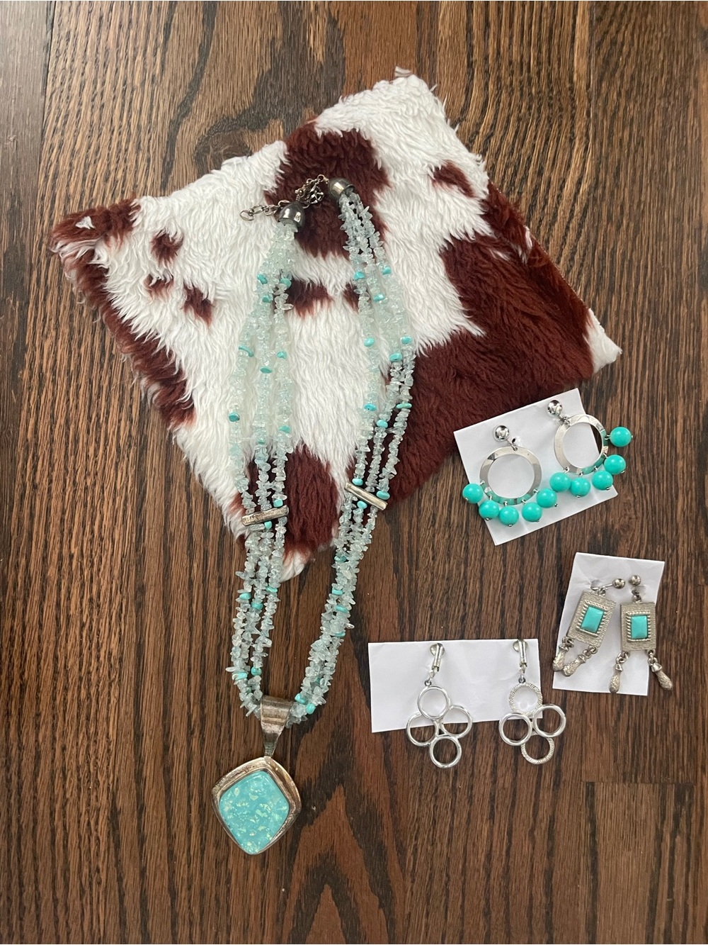 Turquoise Bead Multi-Strand Necklace with Pendant with Clip on Earrings